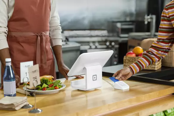 7 Types of Businesses and How to Choose the Right Structure