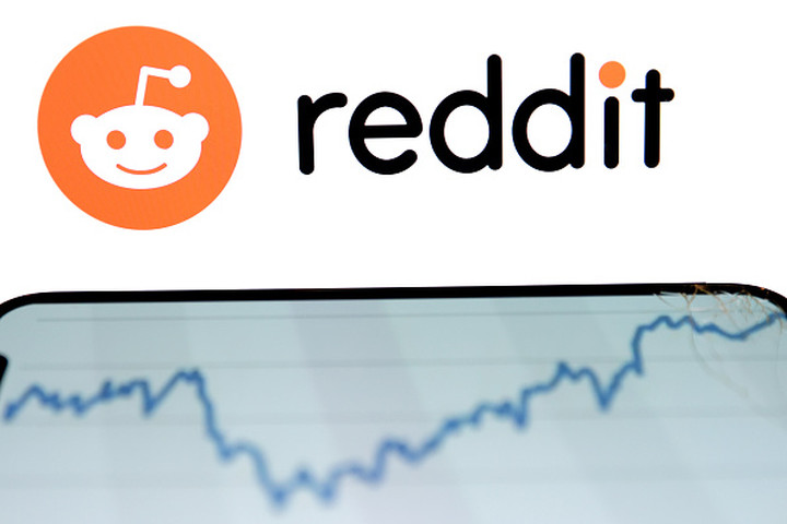 Reddit Eyeing IPO at Valuation of $15B