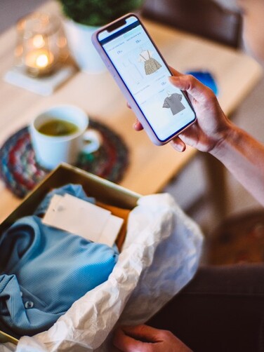 How Does Click and Collect Work?