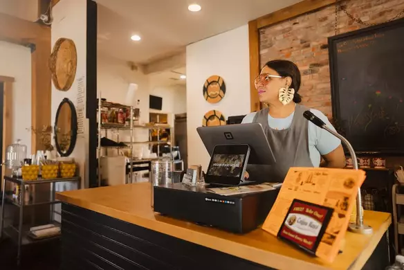 Dallas’s Vegan Food House Reimagines Southern Comfort Food