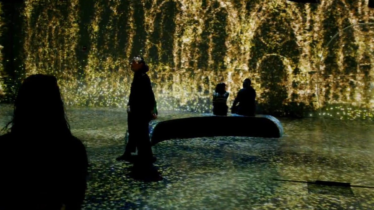 This Complete Walking Immersive Experience is Captivating