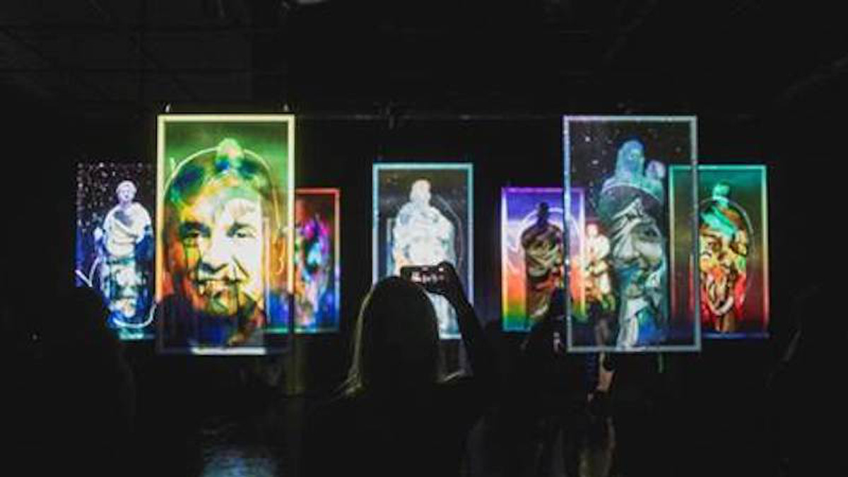 For an Immersive Art Experience, Artist Leverages Epson Projection Technology to Explore Identity