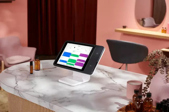 How To Make a Booking Website in 2026