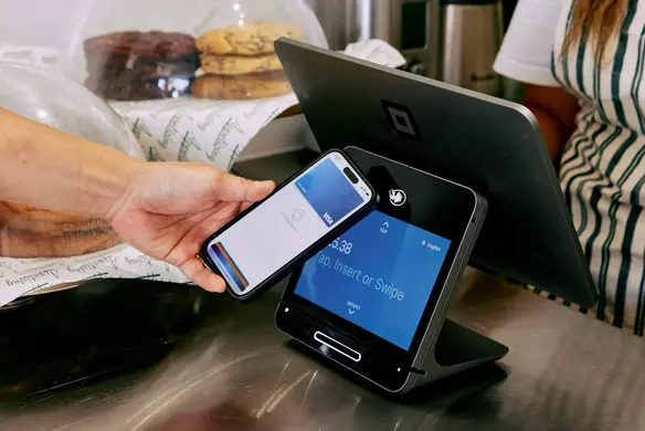 Mobile Payments Explained: Business Owner’s Guide