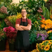 How to Find Seasonal Employees Who Won’t Need a Lot of Training