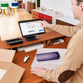 Acceptez les paiements avec une caisse de système de point de vente intégrée