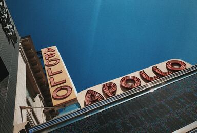 5 Stars Who Got Their Start at the Apollo Theater