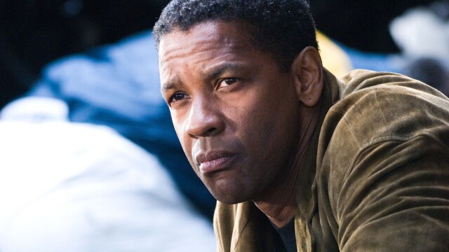 alt="Denzel Washington in Déjà Vu, 2006 thriller featuring Val Kilmer in a supporting FBI agent role"