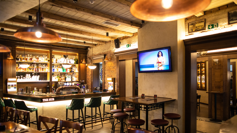 What Commercial Streaming Customers Should Know About FAST Channels