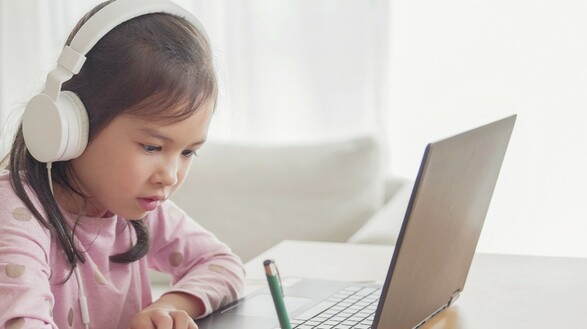 Family-Friendly TV That’s Entertaining + Educational