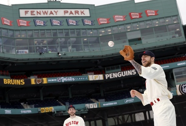 Fenway Park Transforms for NHL’s 14th-Annual Winter Classic